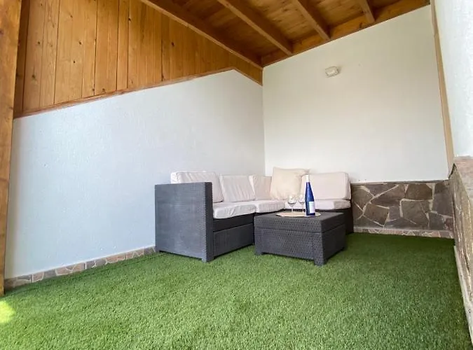 Private Heated Pool 칼레타데푸스테