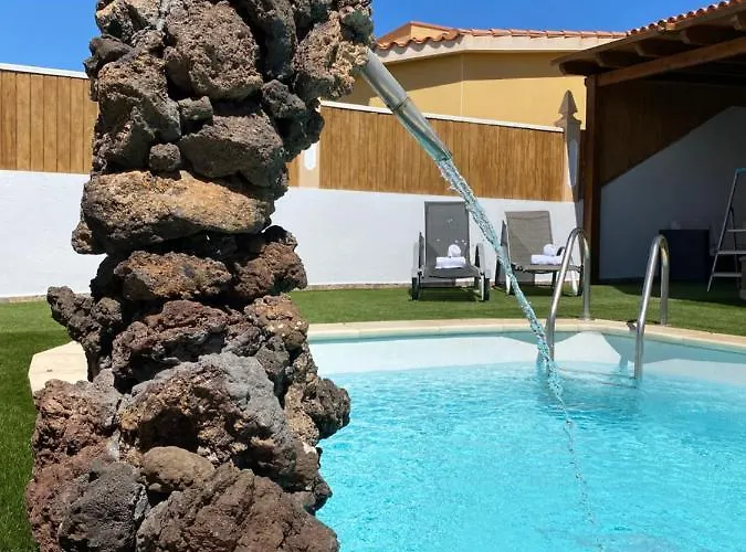 Private Heated Pool *