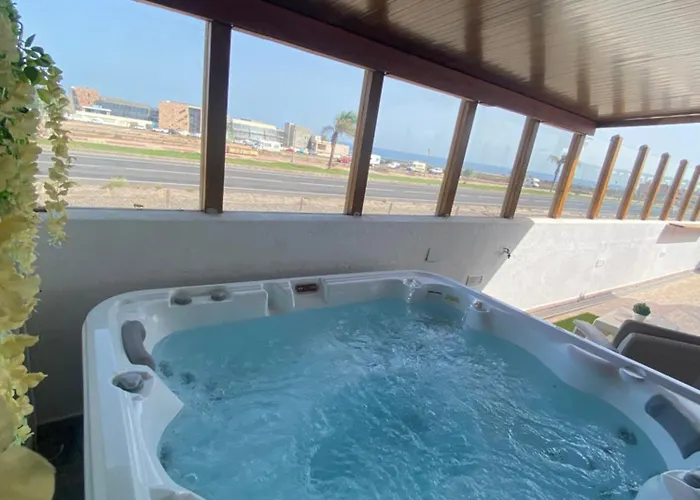 Private Heated Pool Villa *